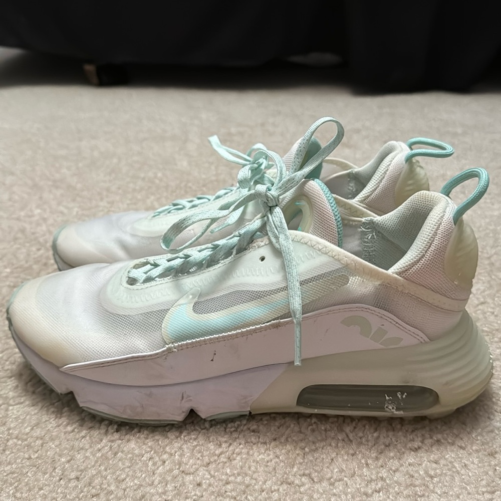 Nike Air 2090s